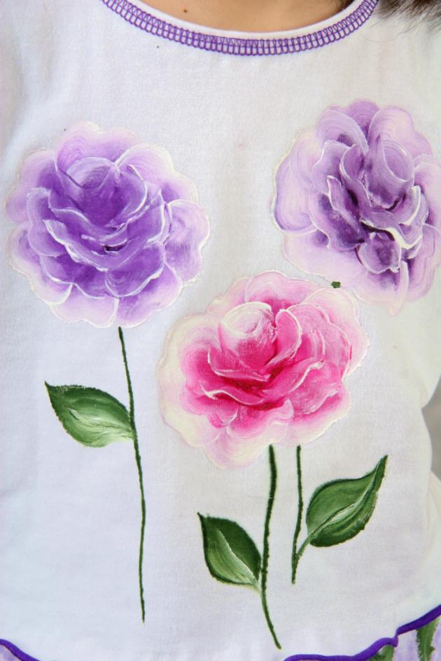 PurpleSkirtSetRoseTopDetail.JPG PurpleSkirtSetRoseTopDetail.JPG